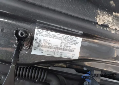 2016 Ford Focus Titanium из США, поврежденный, VIN 1FADP3N28GL239559